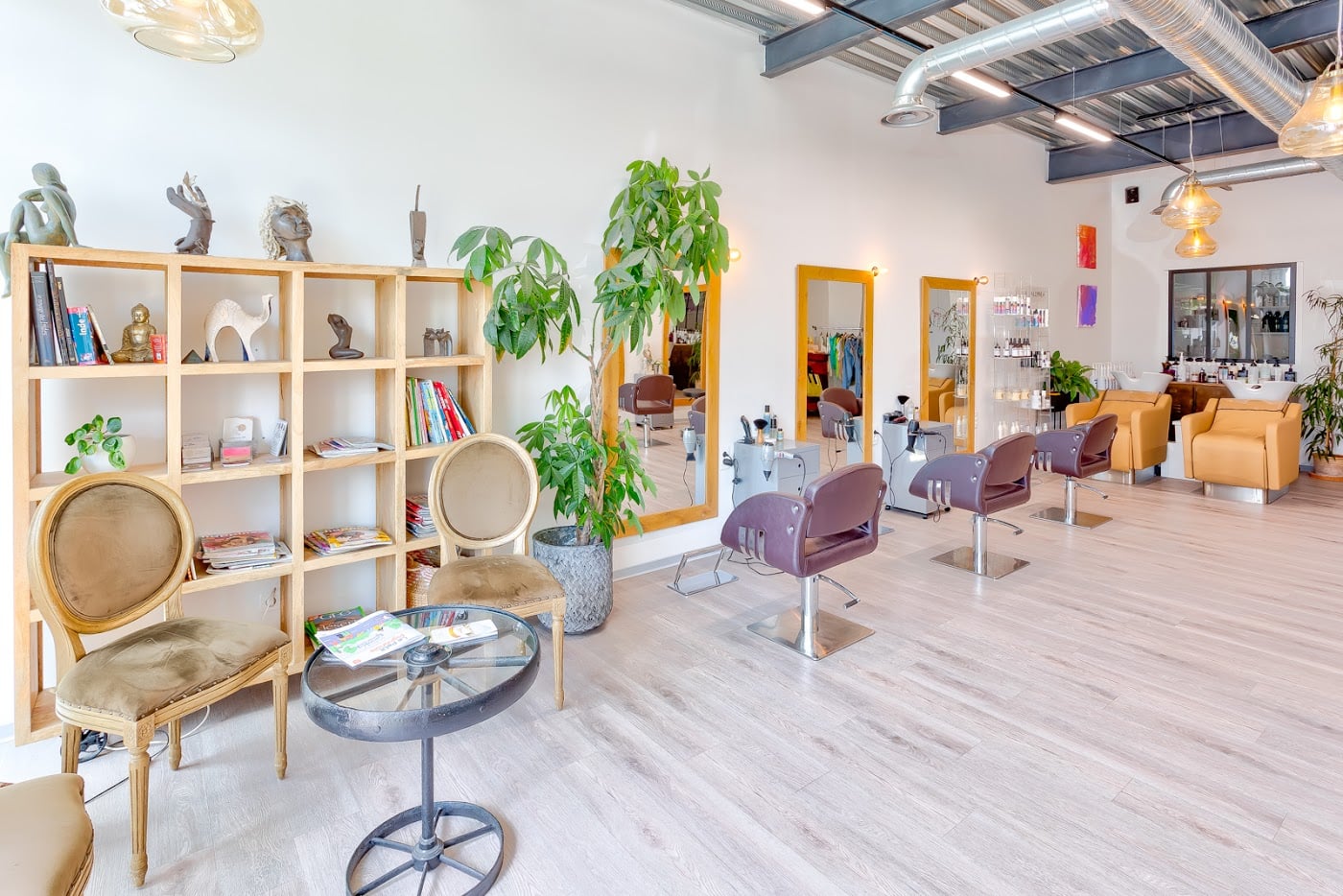 Salon Indigo